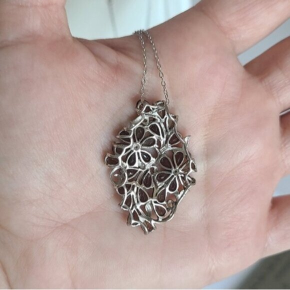 Vintage Sterling Silver Floral Filigree Smoky Quartz Crystal Pendant Necklace - Picture 8 of 16